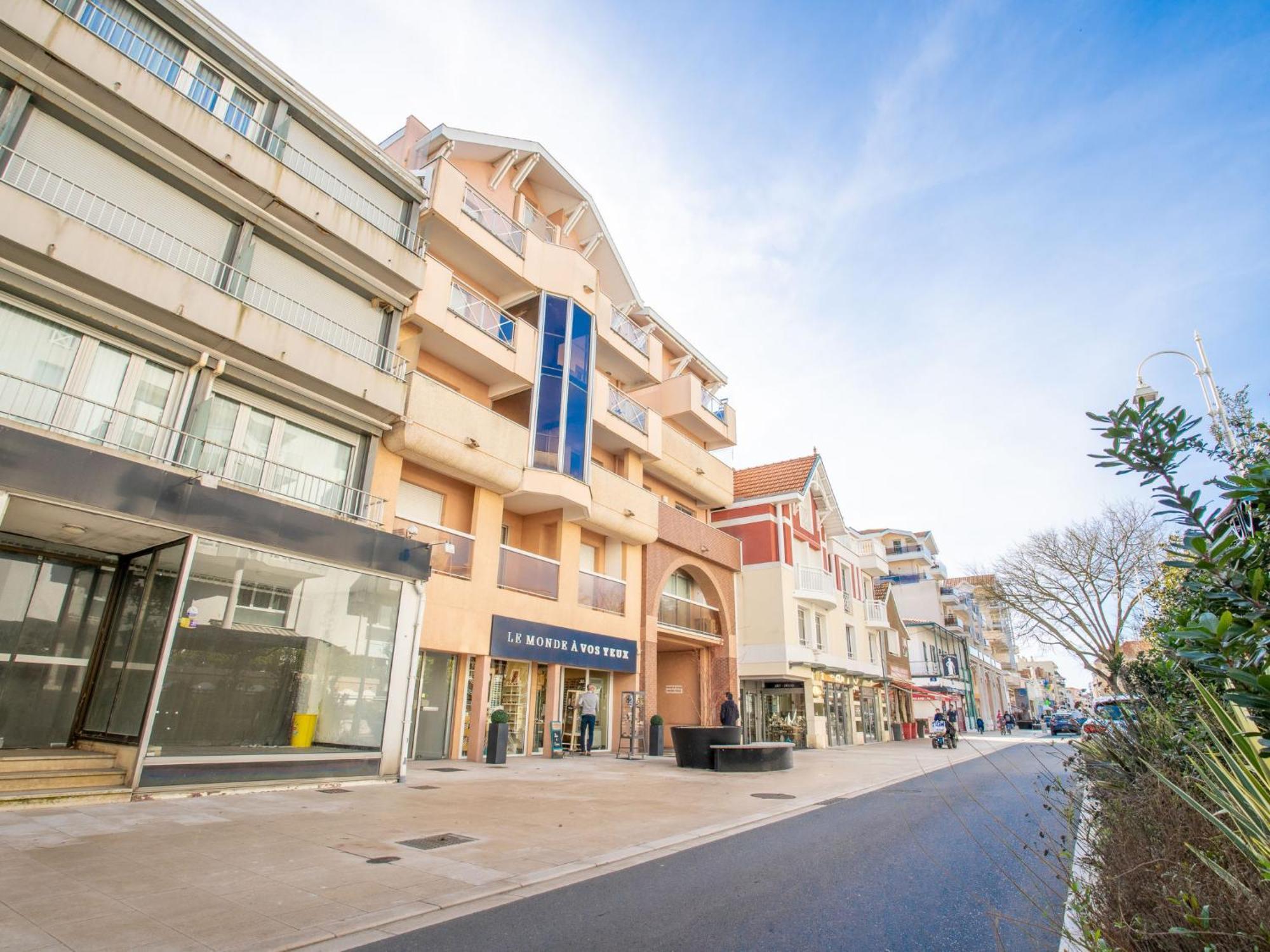 De La By Interhome Appartement